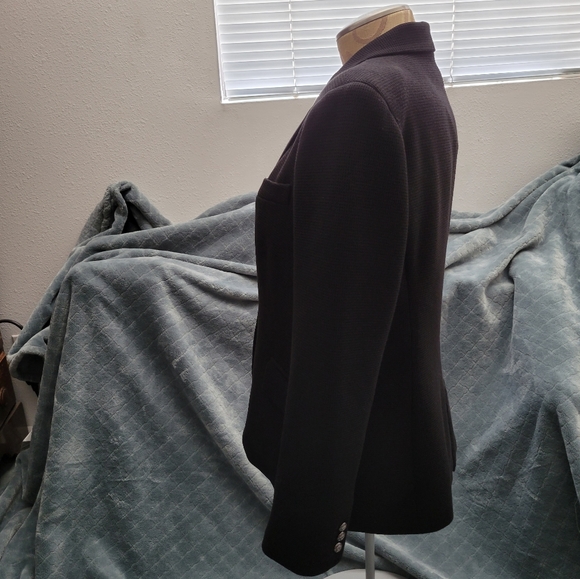 Suit jacket size 12 - Picture 6 of 9